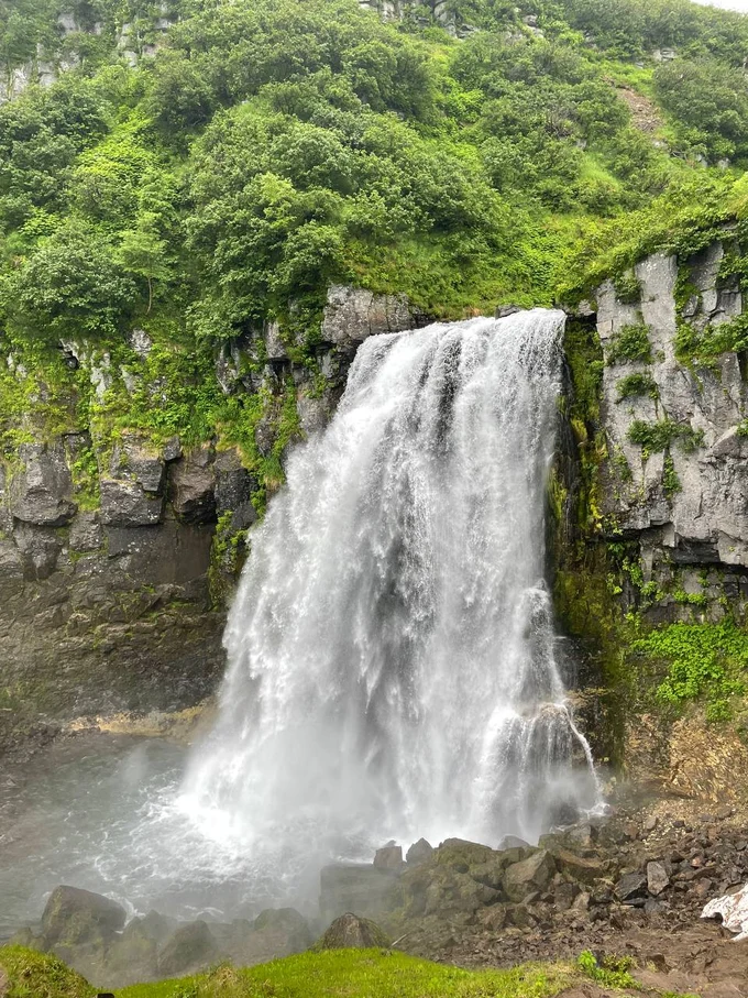 Малая долина гейзеров + водопад Спокойный + купание в диких источниках